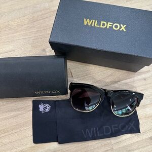 WILDFOX Club Fox Sunglasses